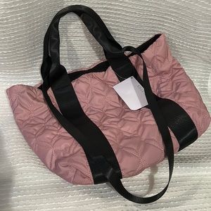 Fabletics Day Trip Tote! Brand new with tags!